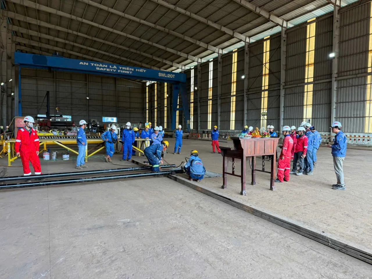 Nhà xưởng và đội ngũ Đông Nam Á