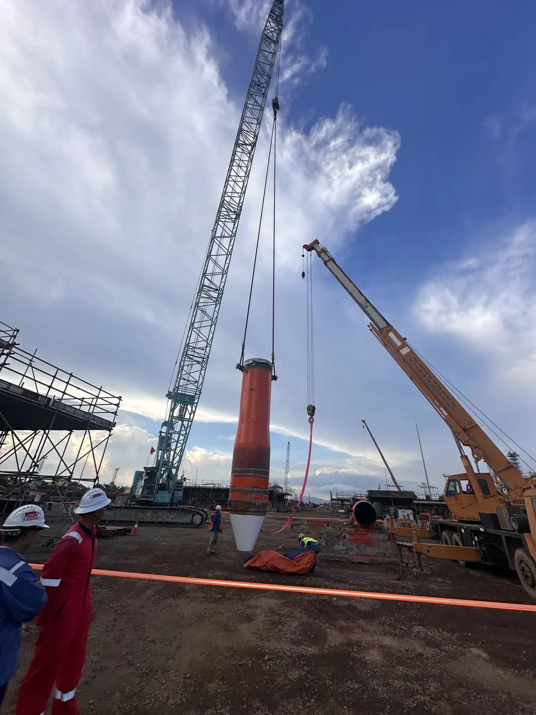 Tổ hợp và lắp dựng kết cấu Stack On-deck — ảnh 3